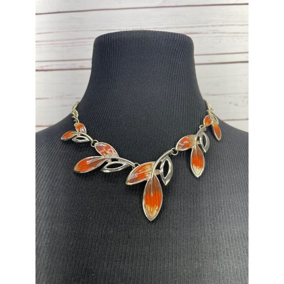 Vintage 70s Variegated Auburn Mahogany Silver Gold Tone Enamel Leaf Necklace - Picture 1 of 7